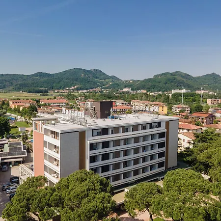 Terme Delle Nazioni مونتيجروتو تيرمي